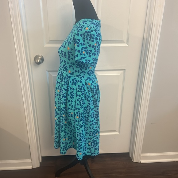 LulaRoe Amelia Dress - Picture 4 of 4